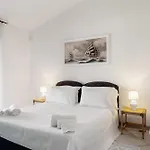 بيت للعطل Casa Laura Al Mare Con Piscina *