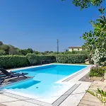 بيت للعطل Casa Laura Al Mare Con Piscina