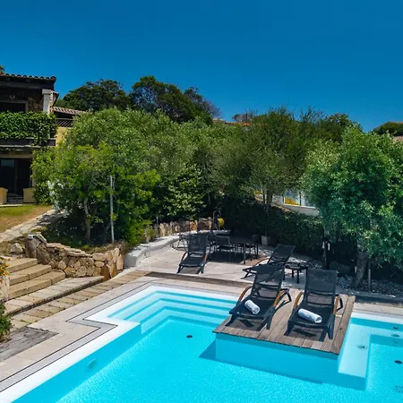 Casa Laura Al Mare Con Piscina * Olbia