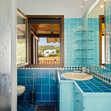 Casa Laura Al Mare Con Piscina Сasa de vacaciones