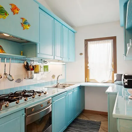 Casa Laura Al Mare Con Piscina Olbia