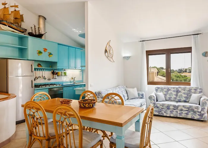 Casa Laura Al Mare Con Piscina * Olbia