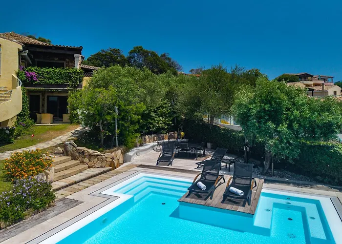 Casa Laura Al Mare Con Piscina * Olbia