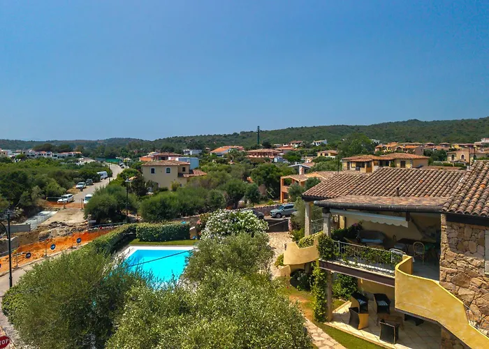 Casa Laura Al Mare Con Piscina Semesterbostad *