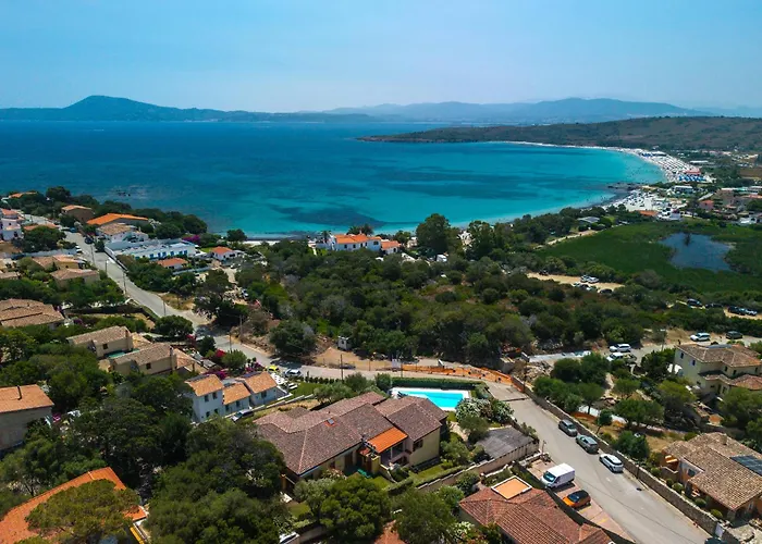 Casa Laura Al Mare Con Piscina Olbia